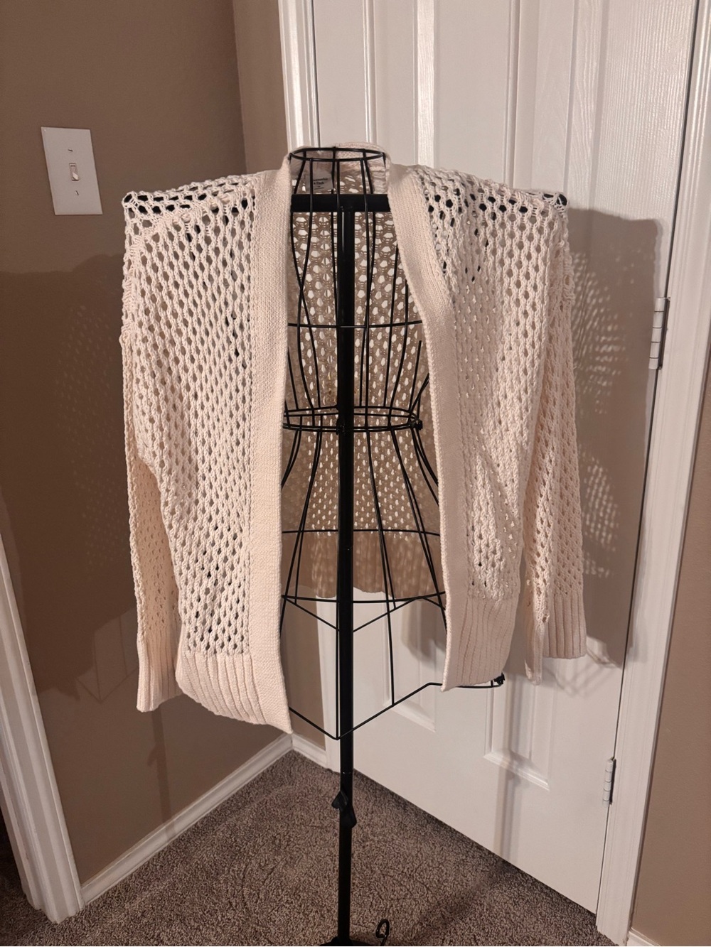 Abercrombie & Fitch Open-Weave White Cream Cardigan NWT
